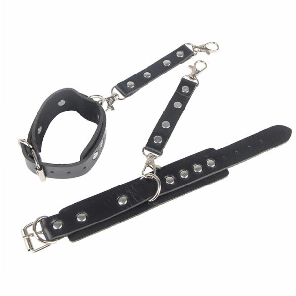 MENOTTES AVEC CEINTURE DE BONDAGE NOIRE – Image 8